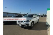 $14800 : Nissan Pathfinder 2019 4x4 S thumbnail