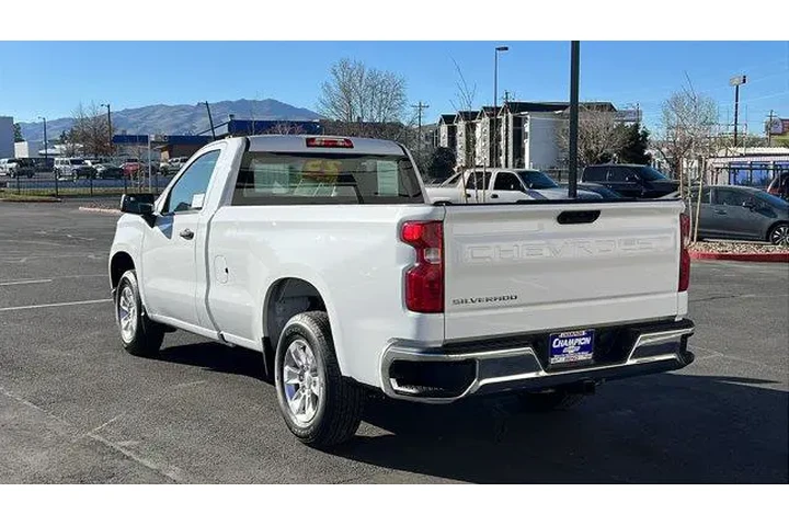 $38484 : Chevrolet Silverado 1500 202 image 8