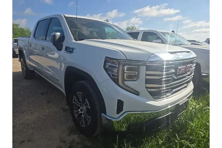 $39910 : GMC Sierra 1500 2025 4x2 SLT image 5