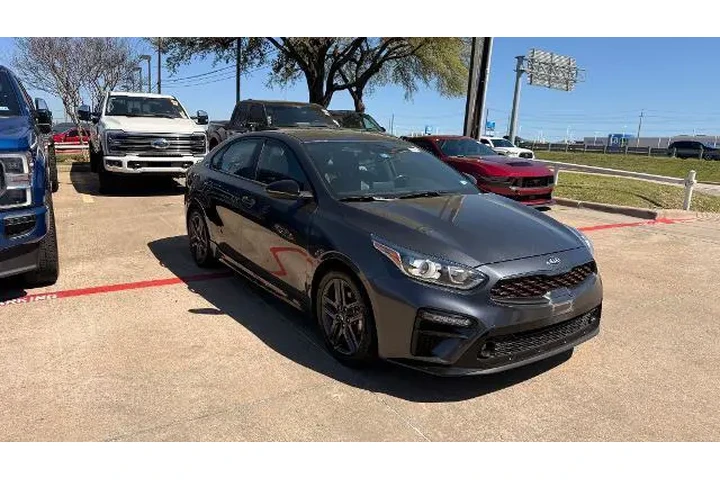 $17995 : Kia Forte 2021 GT-Line 4dr S image 7