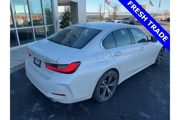 $36990 : BMW 3 Series 2024 AWD 330i x image 7