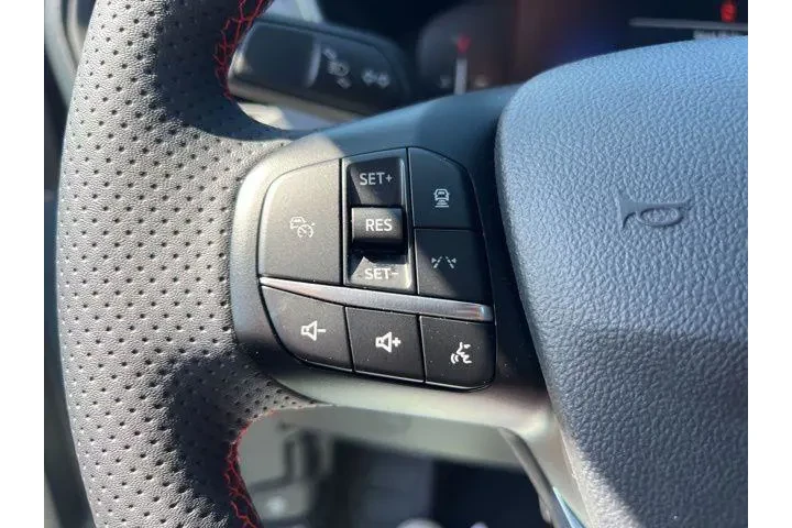 $24992 : Ford Escape 2023 AWD ST-Line image 9