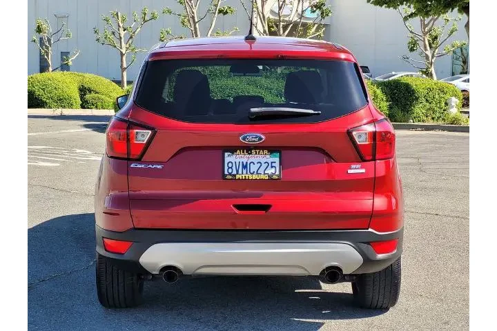 $12600 : Ford Escape 2019 SE 4dr SUV image 5