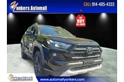 Toyota RAV4 2022 AWD Adventu en Yonkers