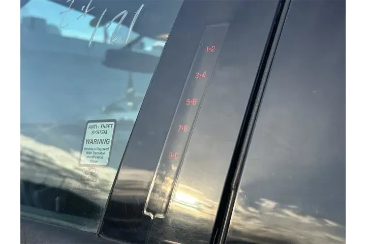 $18306 : Ford Explorer 2018 XLT 4dr S image 8