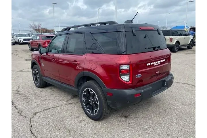 $33024 : Ford Bronco Sport 2025 AWD O image 4