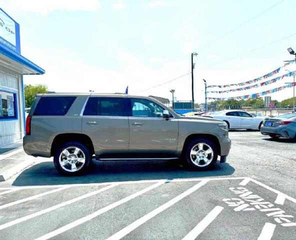 $26990 : 2016 Tahoe LTZ image 4