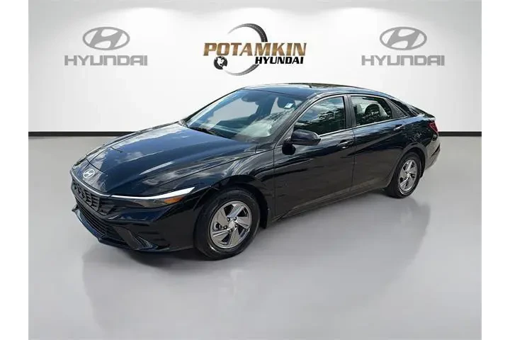 $18278 : Hyundai ELANTRA 2025 SE 4dr image 1