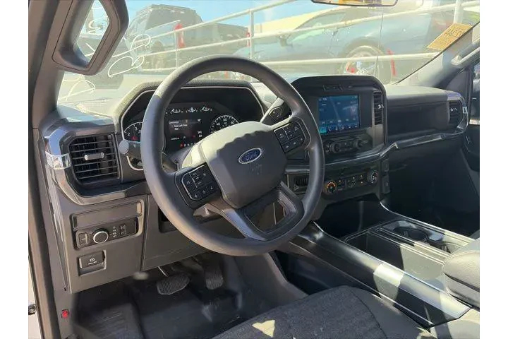 $32700 : Ford F-150 2023 4x2 XL 4dr S image 10