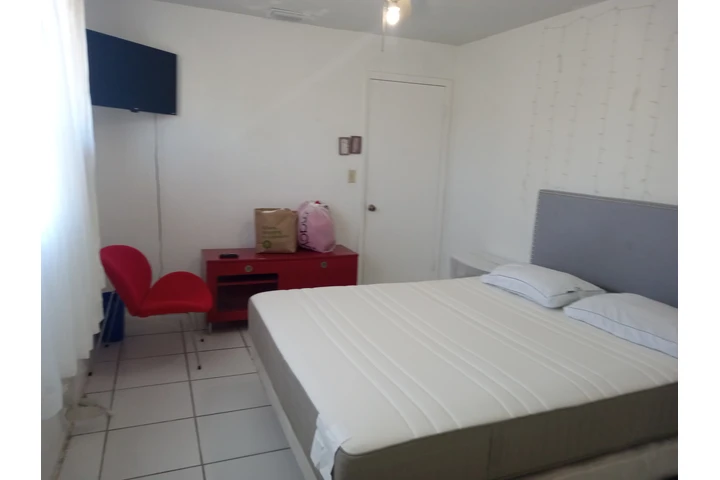 $700 : Rento habitacion image 1