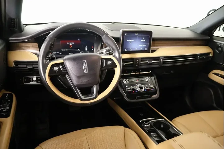 $26489 : Lincoln Corsair 2020 Reserve image 2