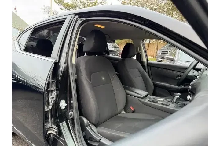 $17295 : Nissan Sentra 2024 S 4dr Sed image 9