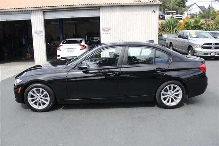 $16496 : 2017 BMW 3 Series image 4