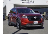 $31074 : Nissan Pathfinder 2024 SL 4d thumbnail