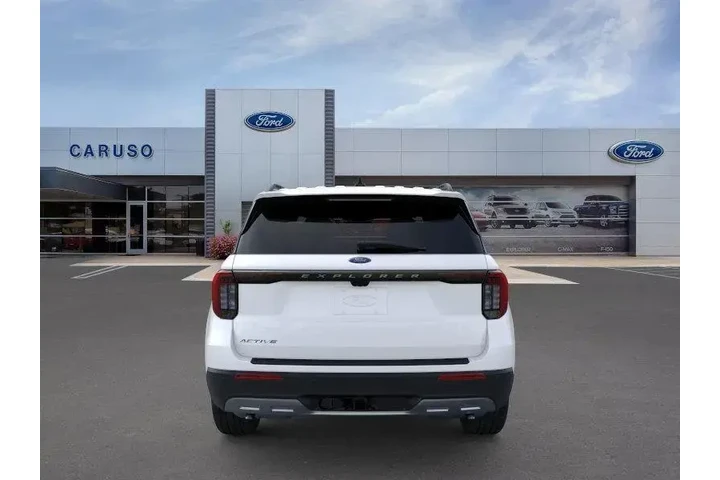 $34990 : Ford Explorer 2025 Active 4d image 5
