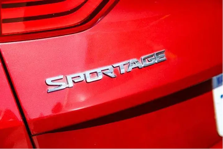 $12888 : Kia Sportage 2017 AWD SX Tur image 7