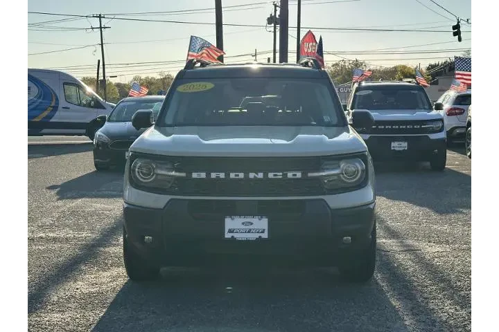 $35600 : Ford Bronco Sport 2025 AWD O image 2