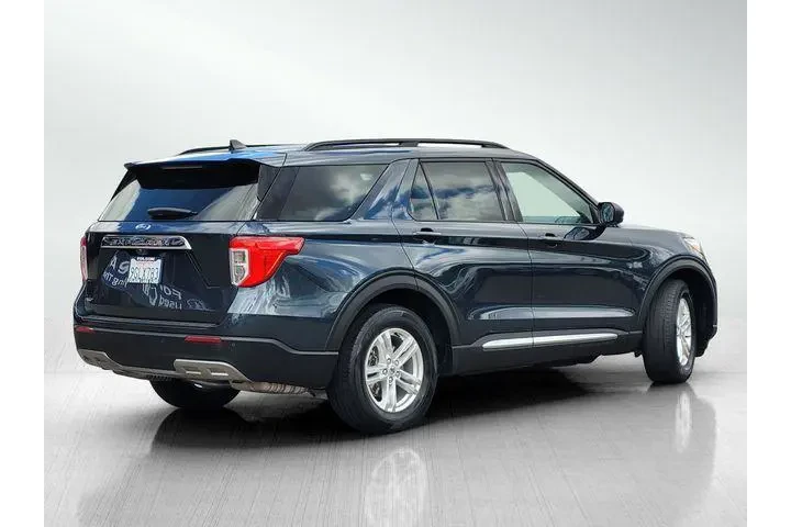 $28469 : Ford Explorer 2023 XLT 4dr S image 4