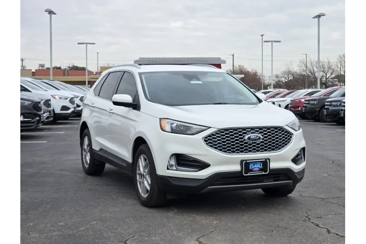 $27359 : Ford Edge 2024 AWD ST-Line 4 image 2