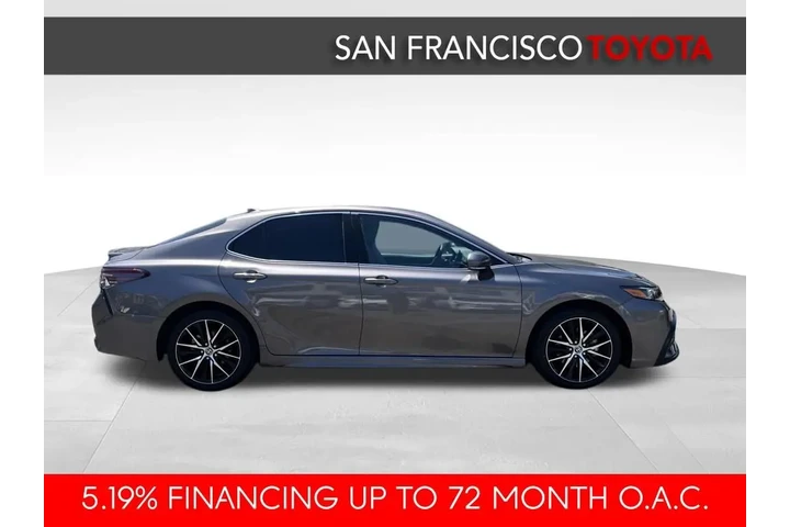 $25990 : Gold Certified 2022 Camry SE image 6