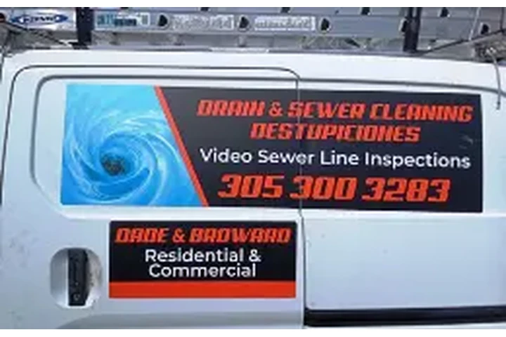 RESTAURANT DRAIN CLEANING image 1