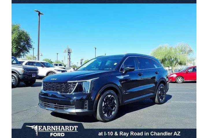 $31535 : Kia Sorento 2024 S 4dr SUV image 1