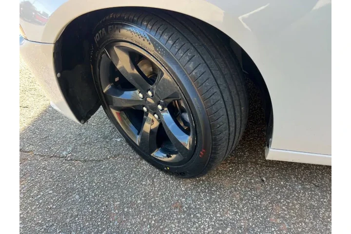 $11999 : 2014 Charger R/T Plus image 10