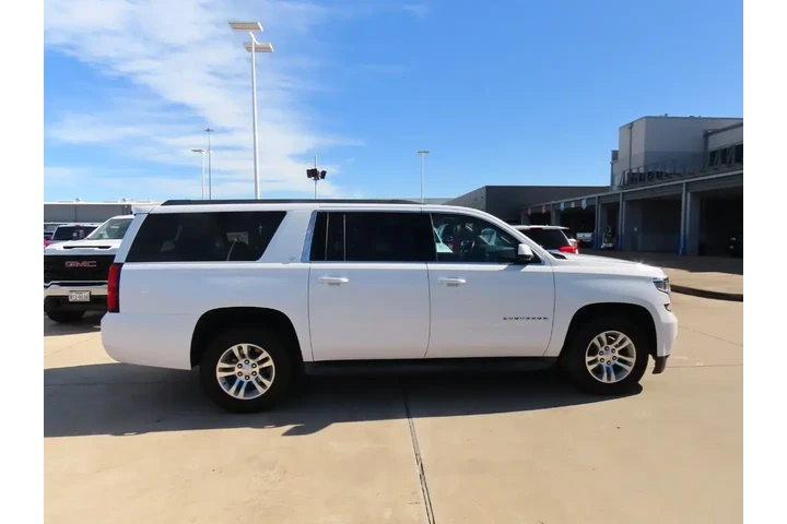 $10999 : Chevrolet Suburban 2015 4x2 image 10
