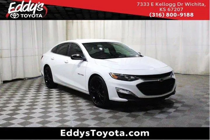 $20998 : Chevrolet Malibu 2023 LT 4dr image 1
