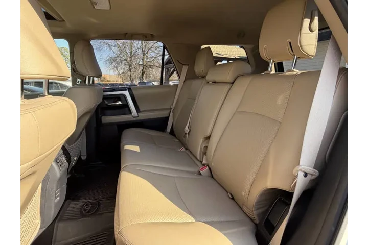 2019 4Runner Limited image 10