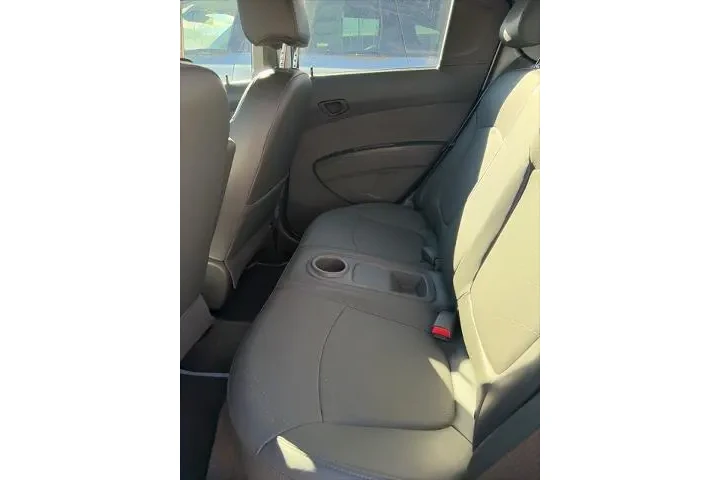 $7985 : Chevrolet Spark EV 2016 2LT image 4