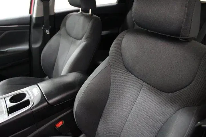 $20954 : Hyundai SANTA FE 2022 SEL 4d image 6