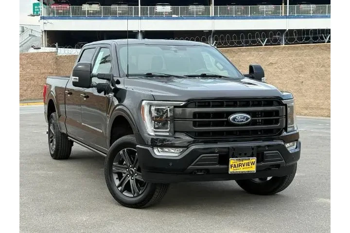 $39989 : Ford F-150 2023 4x4 XL 4dr S image 2