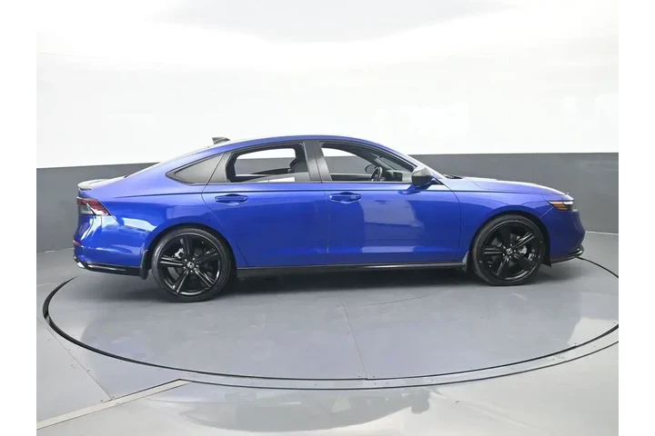 $29000 : Honda Accord Hybrid 2024 Spo image 7