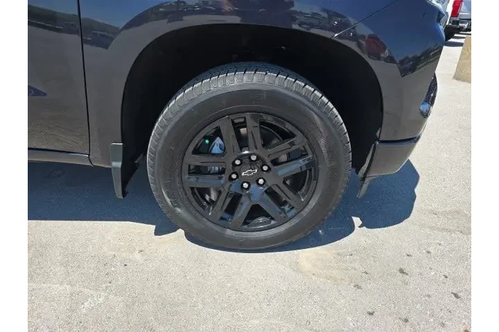 $39000 : Chevrolet Silverado 1500 202 image 9