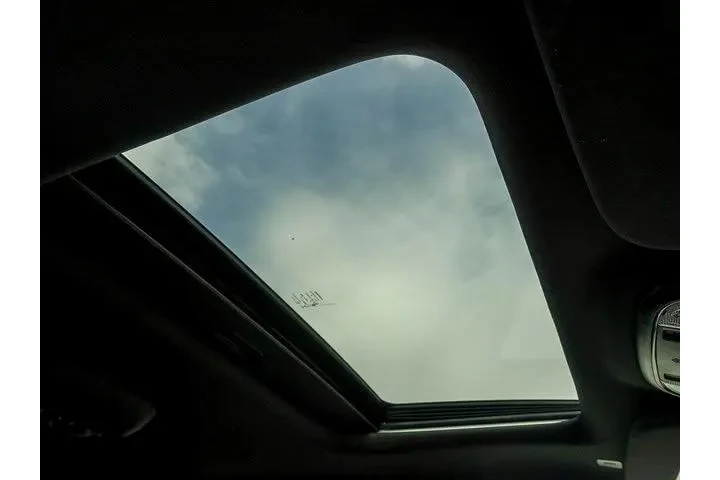 $27606 : Dodge Durango 2023 AWD GT 4d image 2