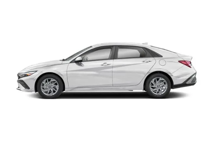 $23495 : Hyundai ELANTRA 2024 SEL 4dr image 2