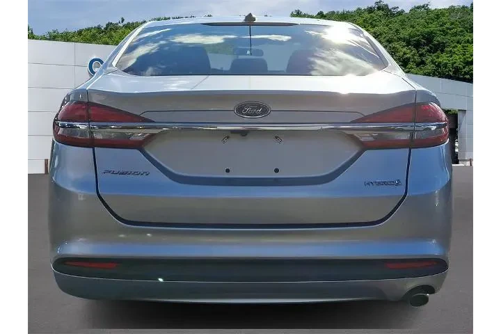 $13530 : Ford Fusion Hybrid 2017 S 4d image 5