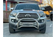$21485 : Toyota Tacoma 2016 4x2 SR5 V thumbnail