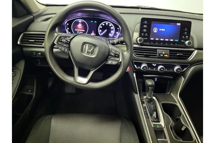 $18998 : Honda Accord 2018 LX 4dr Sed image 10