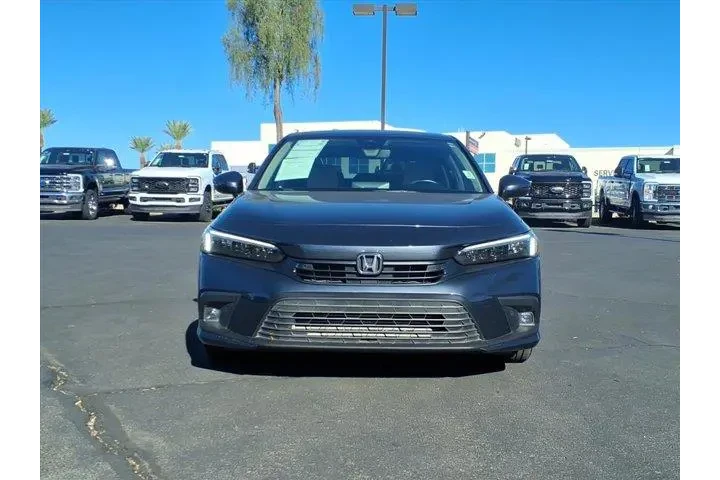 $25477 : Honda Civic 2022 Touring 4dr image 2