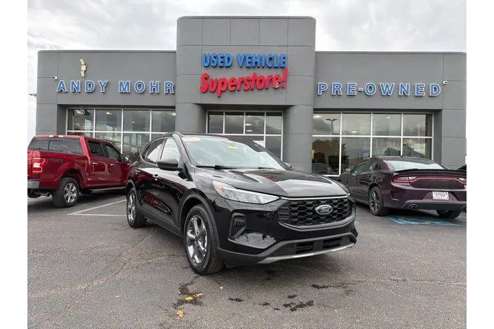 $25699 : Ford Escape 2025 ST-Line 4dr image 1