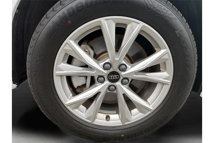 $28990 : Audi Q3 2025 AWD quattro S l image 10