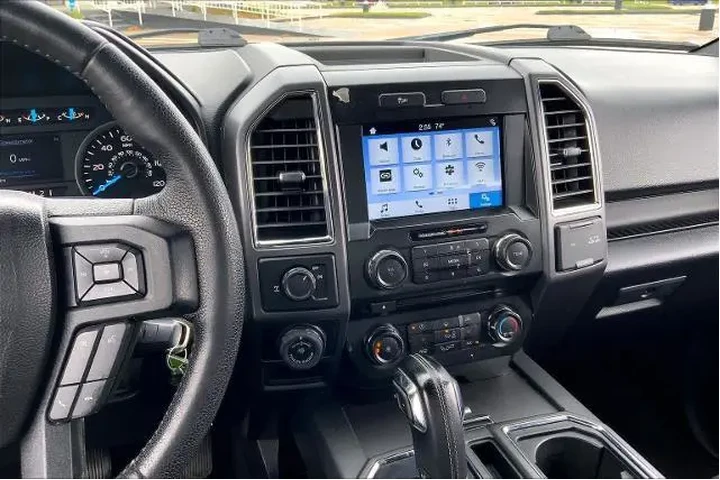 $16995 : Ford F-150 2016 4x2 XLT 4dr image 6