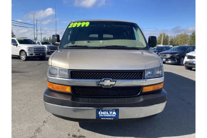 $28999 : 2009 Express image 3