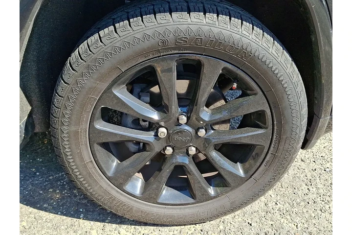 $18800 : Jeep Grand Cherokee 2019 4x4 image 2
