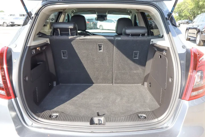 $14788 : 2019 Encore Preferred image 9
