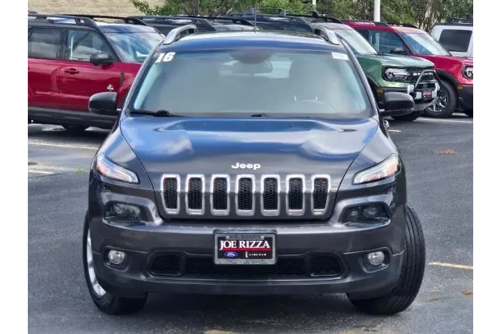 $9990 : Jeep Cherokee 2016 4x4 Latit image 2