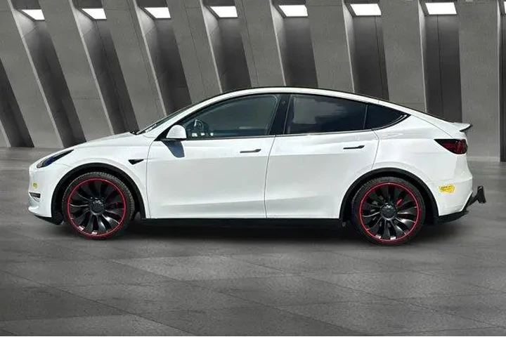 $35700 : Tesla Model Y 2023 AWD Perfo image 8