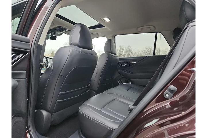 $39798 : Subaru Outback 2025 AWD Tour image 10